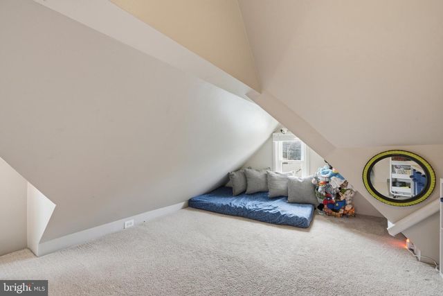 30 HILL AVE, Morrisville, PA 19067