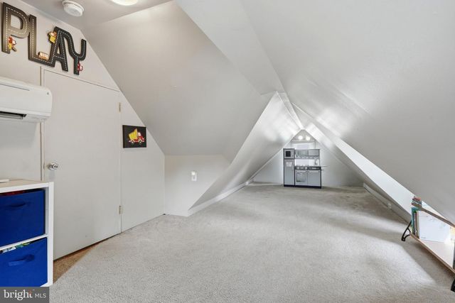 30 HILL AVE, Morrisville, PA 19067