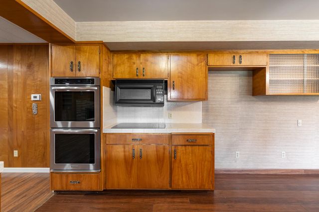 4948 E Townsend Avenue, Fresno, CA 93727