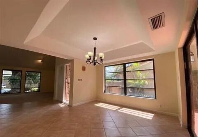 8321 SW 39th Court, Davie, FL 33328