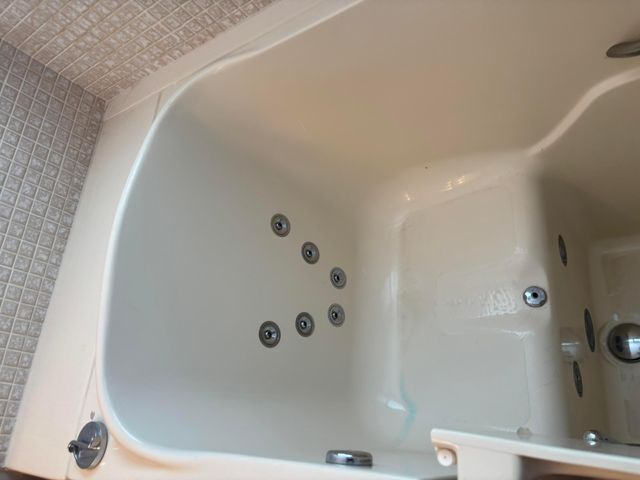 8321 SW 39th Court, Davie, FL 33328