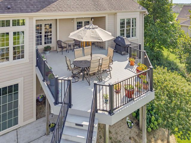 W224S7321 Glenecho ROAD, Big Bend, WI 53103