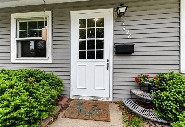5426 39th AVENUE, Kenosha, WI 53144