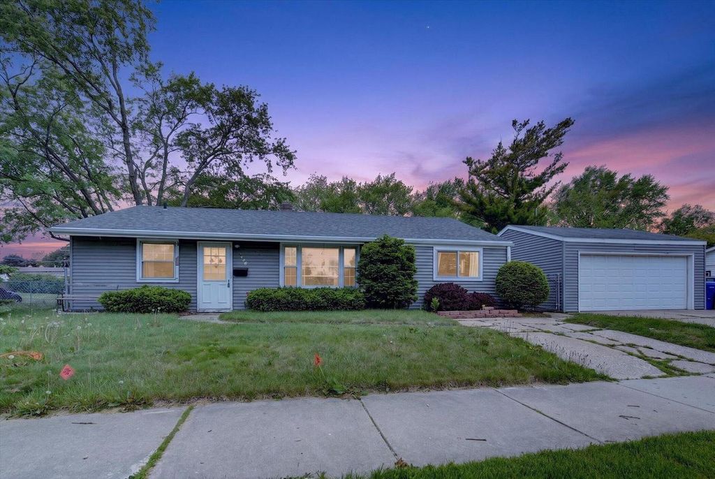 5426 39th AVENUE, Kenosha, WI 53144
