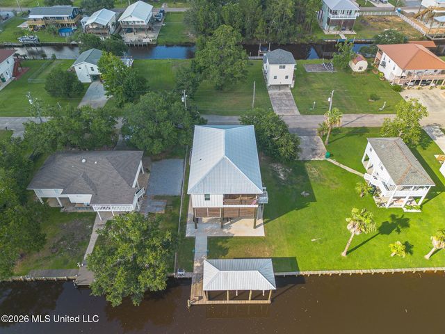 4059 Robin Street, Bay Saint Louis, MS 39520