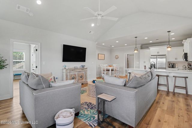 4059 Robin Street, Bay Saint Louis, MS 39520