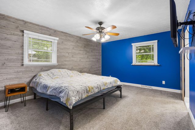 1514 West Swan Street, Springfield, MO 65807