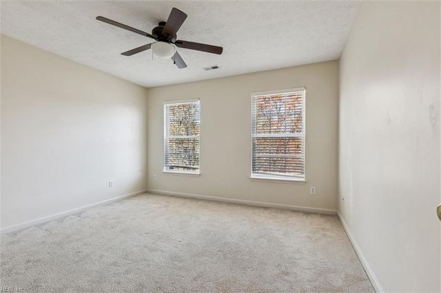 103 Vixen CT, Yorktown, VA 23693