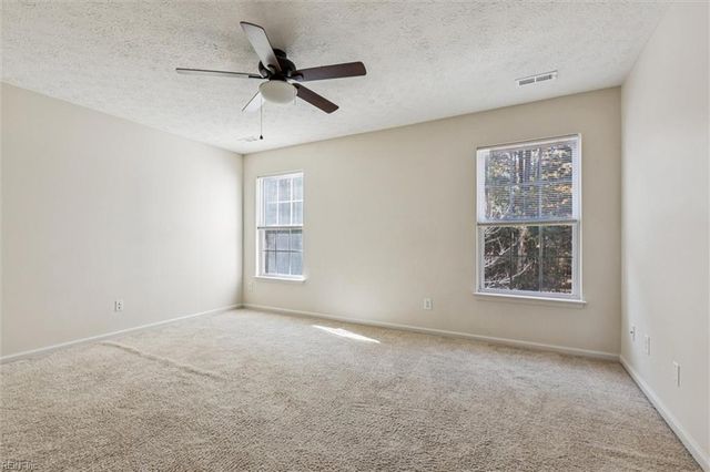 103 Vixen CT, Yorktown, VA 23693