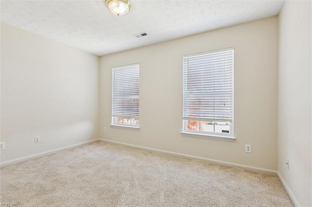 103 Vixen CT, Yorktown, VA 23693