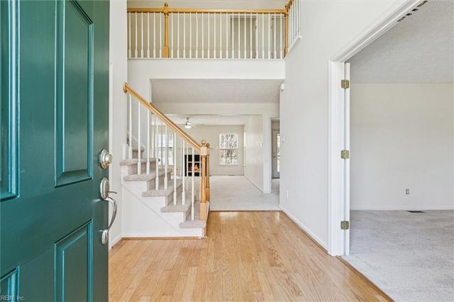 103 Vixen CT, Yorktown, VA 23693