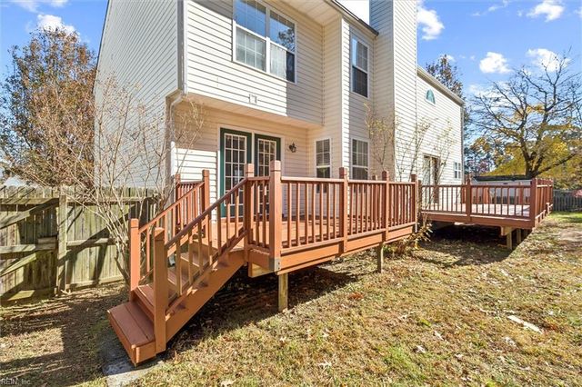 103 Vixen CT, Yorktown, VA 23693