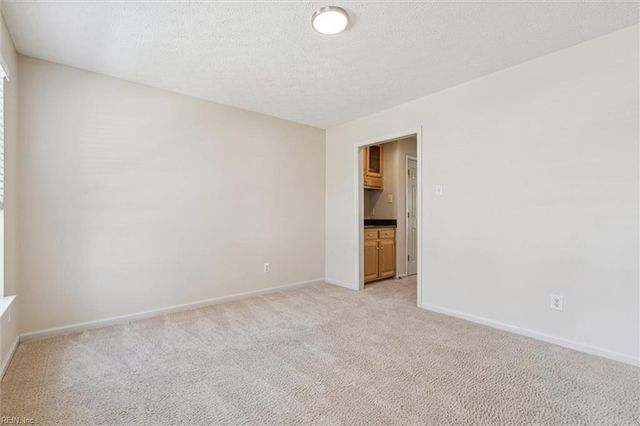 103 Vixen CT, Yorktown, VA 23693