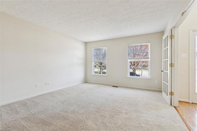 103 Vixen CT, Yorktown, VA 23693