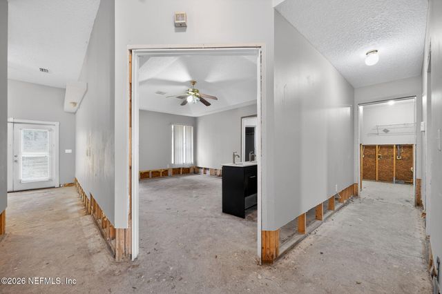 4402 KENNDLE Road, Jacksonville, FL 32208