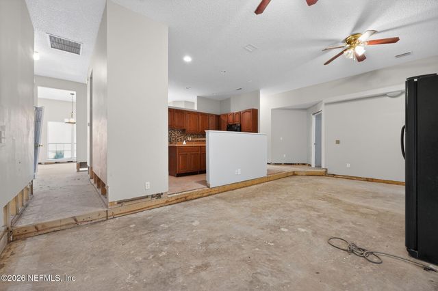 4402 KENNDLE Road, Jacksonville, FL 32208