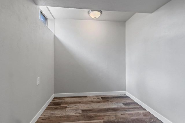 1914 LILAC LANE, Green Bay, WI 54302