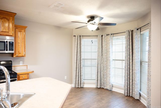 27 Hummingbird Drive, Vilonia, AR 72173