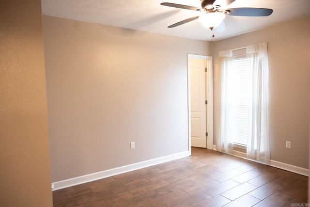 27 Hummingbird Drive, Vilonia, AR 72173