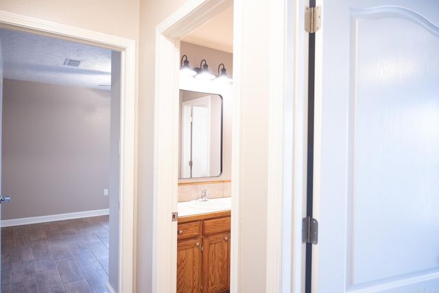 27 Hummingbird Drive, Vilonia, AR 72173