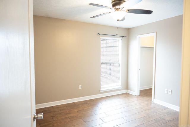 27 Hummingbird Drive, Vilonia, AR 72173