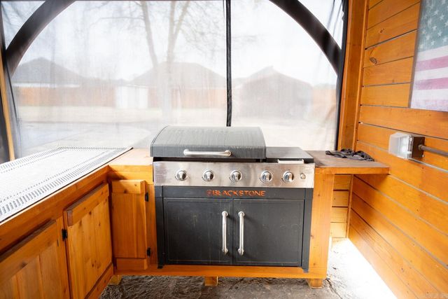 27 Hummingbird Drive, Vilonia, AR 72173