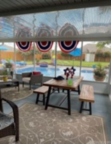 27 Hummingbird Drive, Vilonia, AR 72173