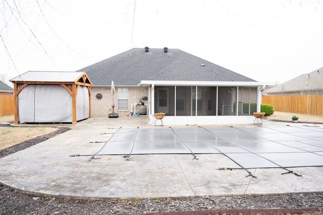 27 Hummingbird Drive, Vilonia, AR 72173