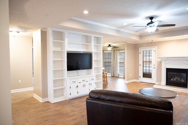 27 Hummingbird Drive, Vilonia, AR 72173