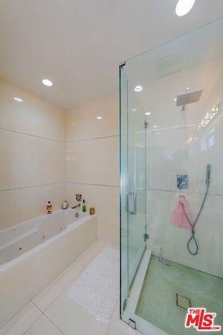2256 Montrose Avenue 2, Montrose, CA 91020