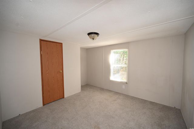 762 West Bear Grass Rd., Longs, SC 29568