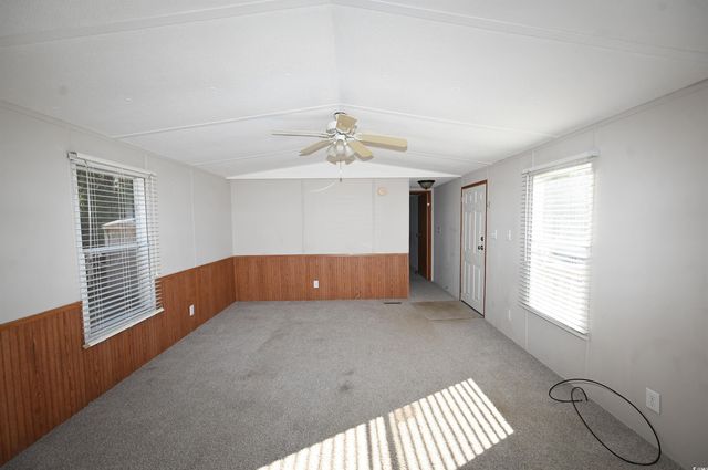 762 West Bear Grass Rd., Longs, SC 29568