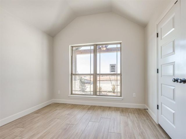 4132 Grassland Court, Edmond, OK 73025