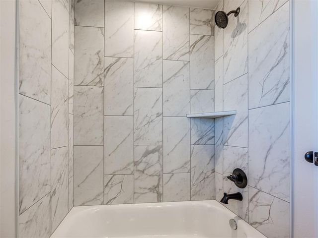 4132 Grassland Court, Edmond, OK 73025