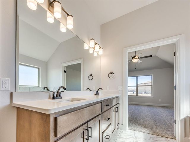 4132 Grassland Court, Edmond, OK 73025