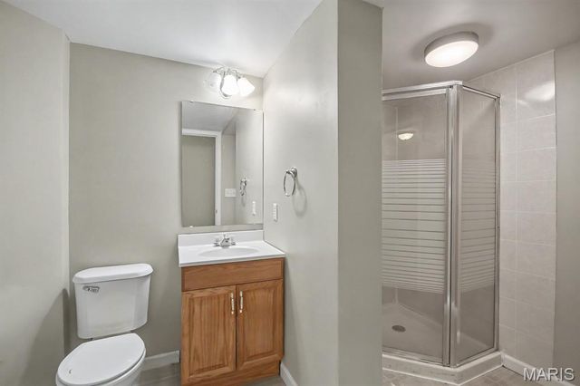 2028 Waybridge Lane, Fenton, MO 63026