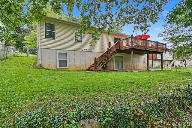 2028 Waybridge Lane, Fenton, MO 63026