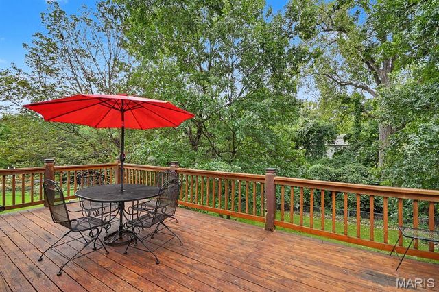 2028 Waybridge Lane, Fenton, MO 63026
