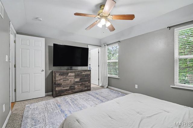2028 Waybridge Lane, Fenton, MO 63026