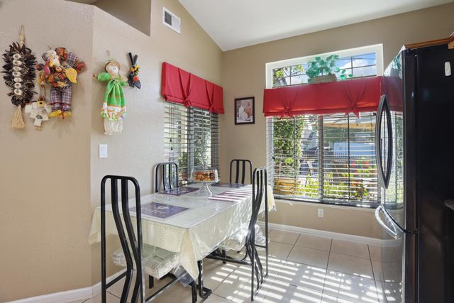 2661 Verstl Way, Stockton, CA 95206
