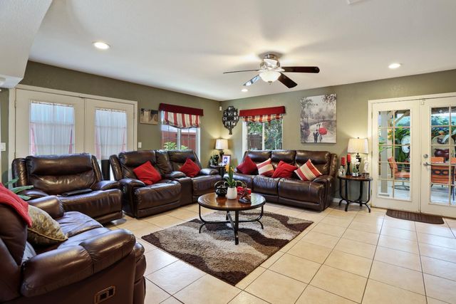 2661 Verstl Way, Stockton, CA 95206