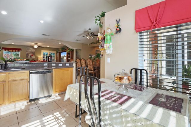 2661 Verstl Way, Stockton, CA 95206