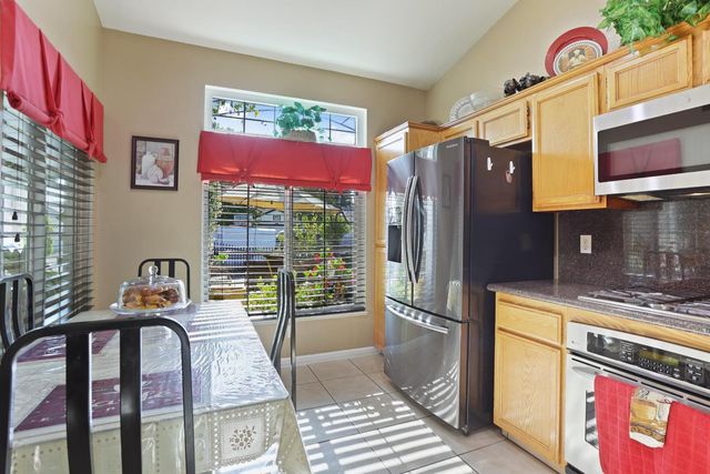 2661 Verstl Way, Stockton, CA 95206