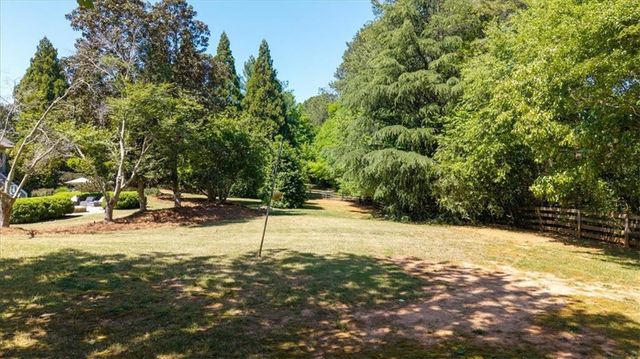 11045 Bowen Road, Roswell, GA 30075