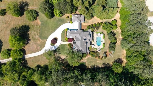 11045 Bowen Road, Roswell, GA 30075