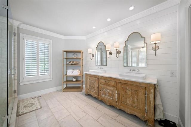 11045 Bowen Road, Roswell, GA 30075