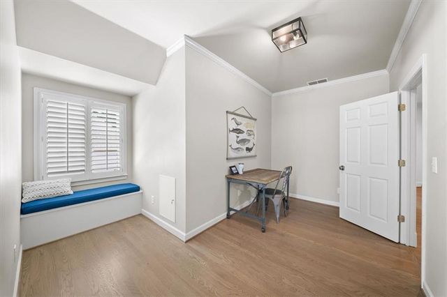 11045 Bowen Road, Roswell, GA 30075