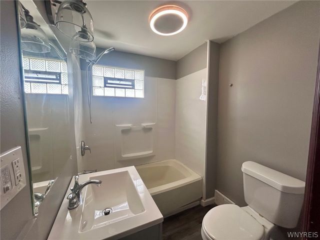 151 Amber Street Upper, Buffalo, NY 14220