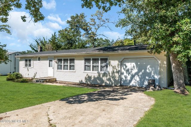 308 Emerald Drive, Brick, NJ 08723