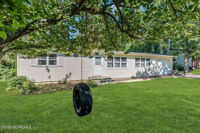308 Emerald Drive, Brick, NJ 08723
